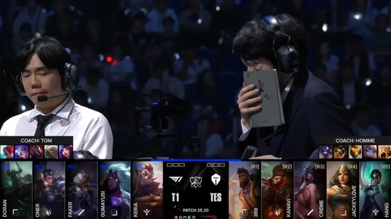 LPL主持夏安微博晒照：又幸福了安子